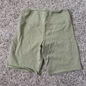 Billabong biker shorts